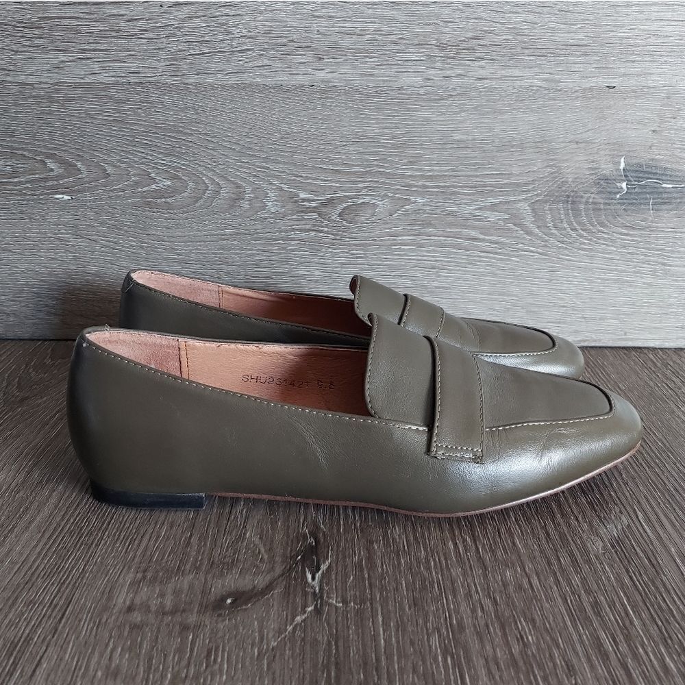 J Jill Penny Loafers Flats Shoes Womens Size 9.5 Olive Green Leather Slip On